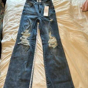 Women’s Risen Jeans size 5/27